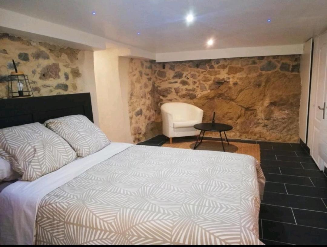 Maison De Village De Caractere Nébian Dış mekan fotoğraf